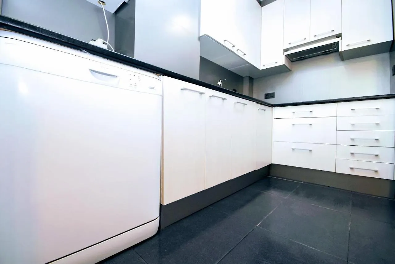 Apartamento Bahia La Pineda 0*,  España