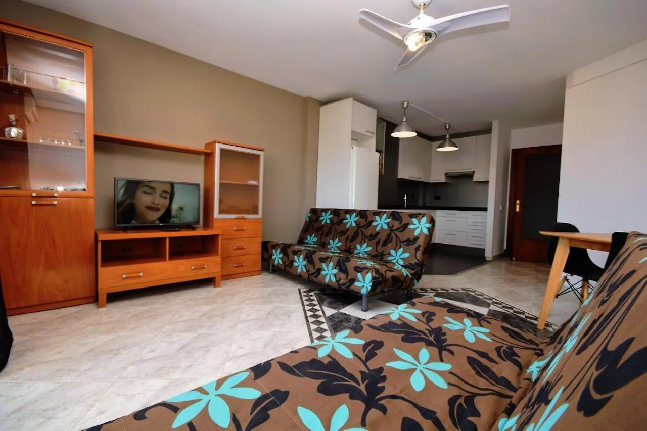 Bahia Apartment La Pineda